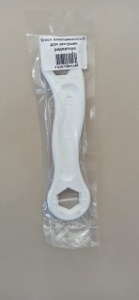 Ключи для пробок и переходников 10/80