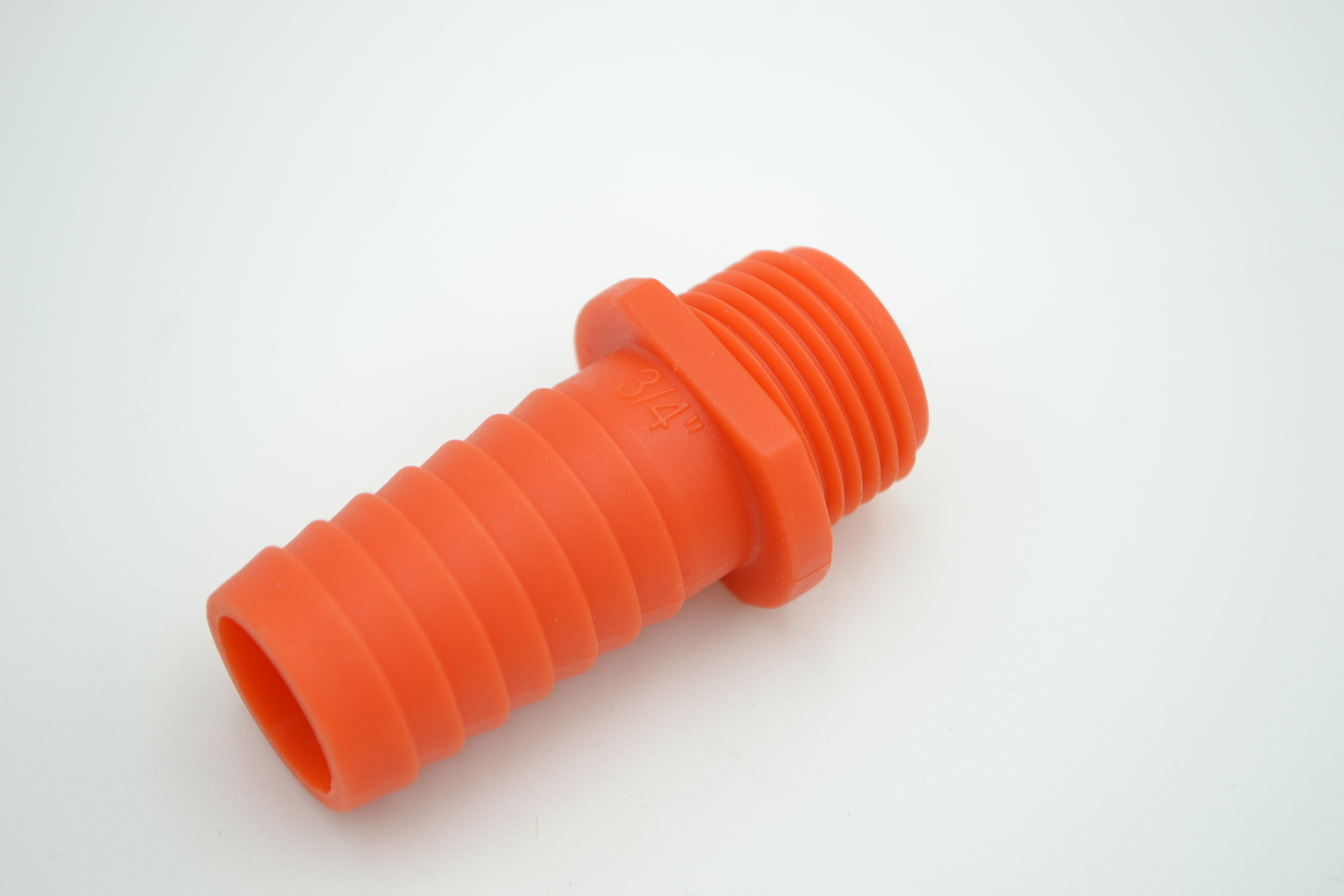 Штуцер пластиковый 1/2" НРх3/4" шланг 50/1600